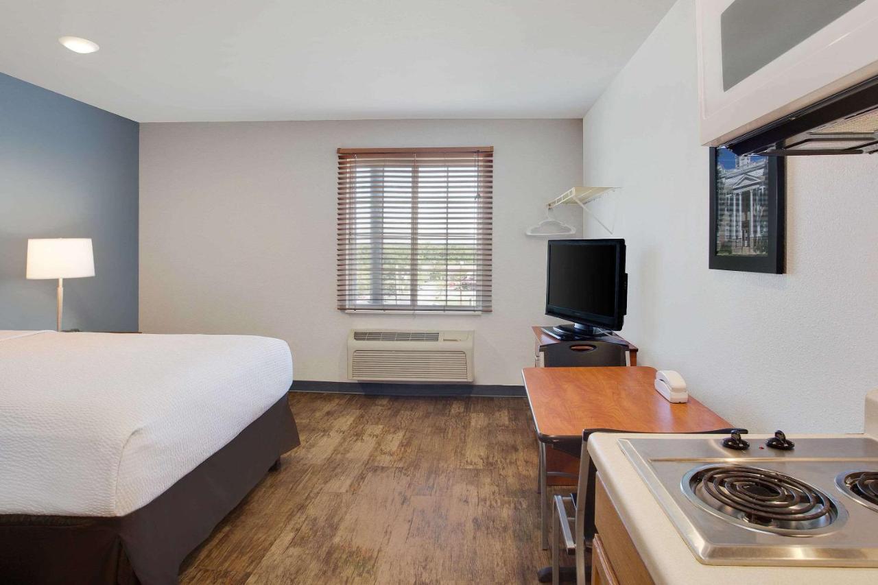 Woodspring Suites Charlotte Шелби Екстериор снимка