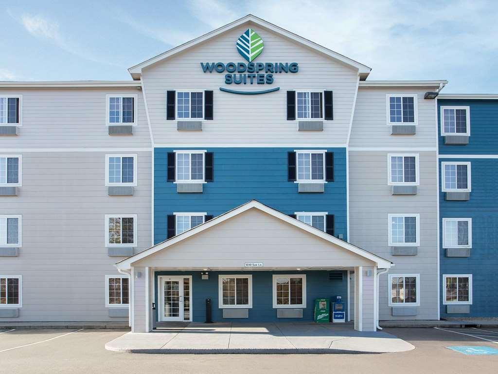 Woodspring Suites Charlotte Шелби Екстериор снимка